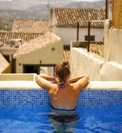 Ronda Center Apartments With Pool