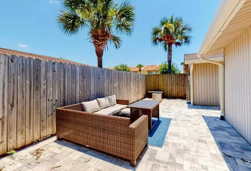 هتل Seascape Tennis Villa 53b