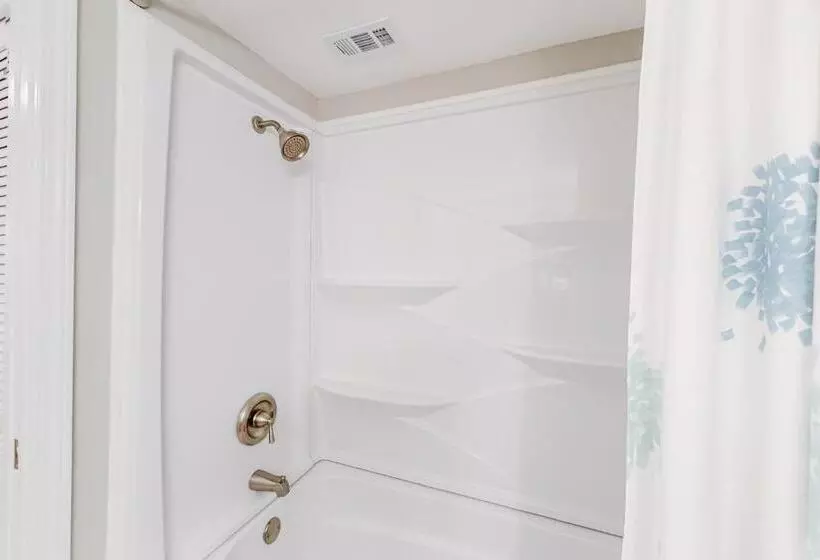 هتل Seascape Tennis Villa 53b