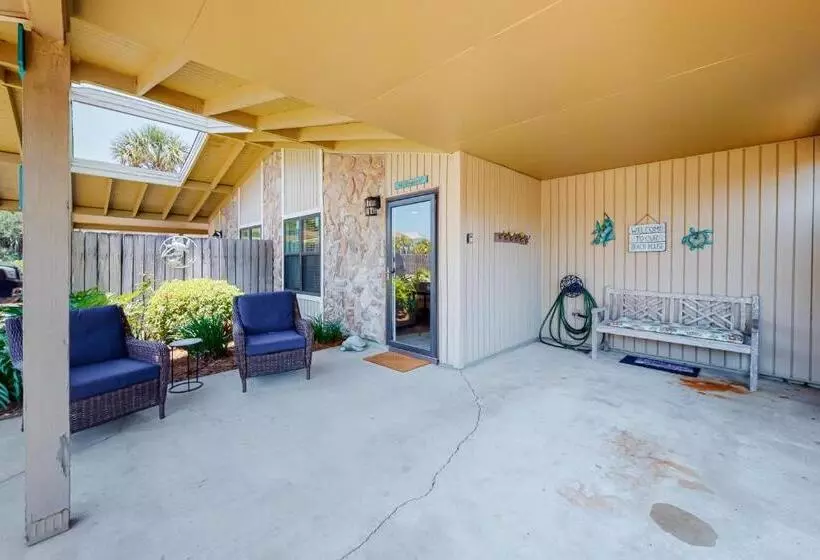 هتل Seascape Tennis Villa 53b