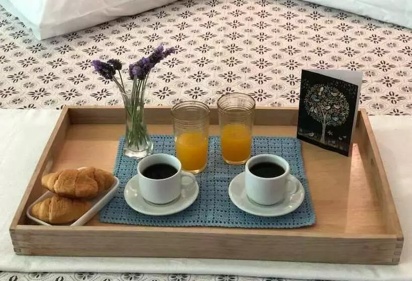 Majatalo Leonidas Rooms