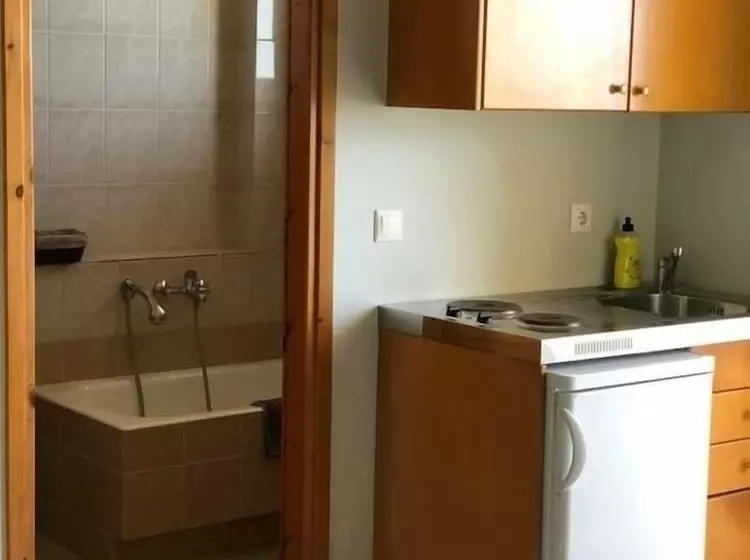 Majatalo Leonidas Rooms