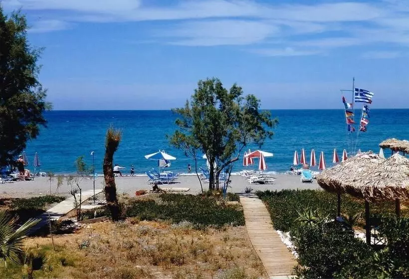 Majatalo Leonidas Rooms