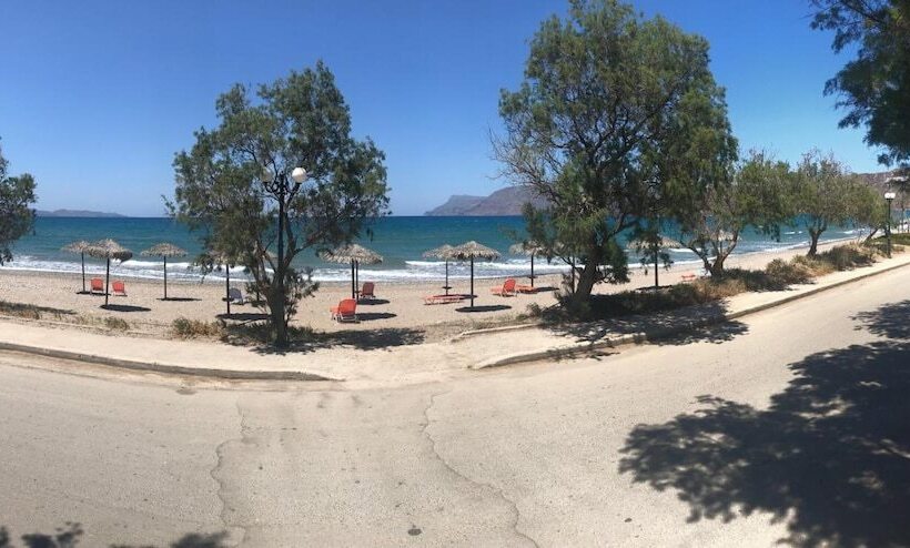 پانسیون Leonidas Rooms