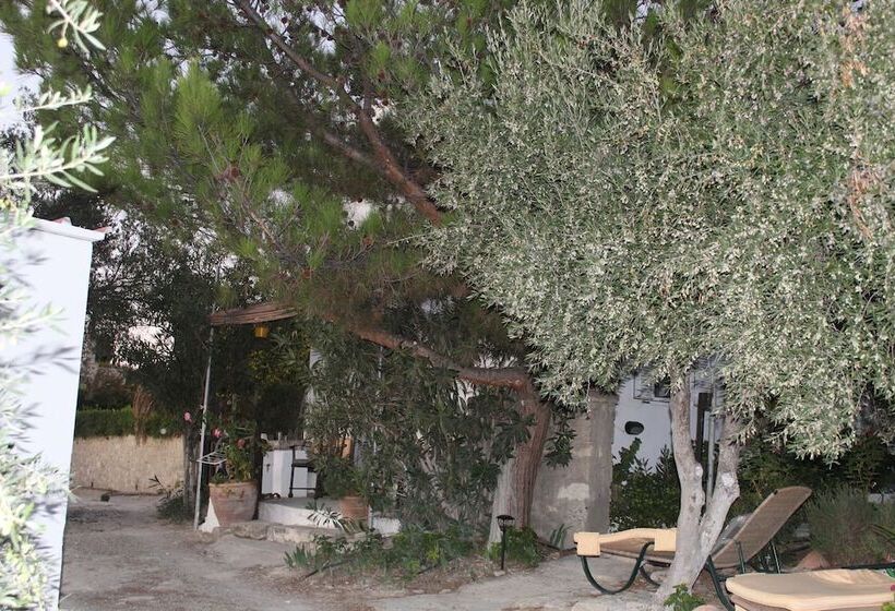 بنسيون To Spiti Tou Papa Sto Vouno