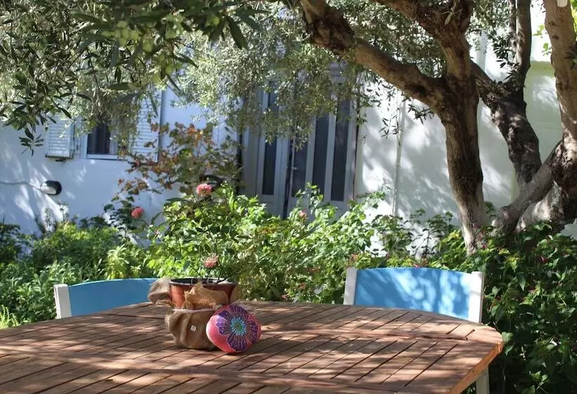 پانسیون To Spiti Tou Papa Sto Vouno