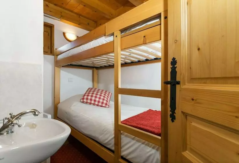 اقامتگاه Madame Vacances Les Chalets De La Tania