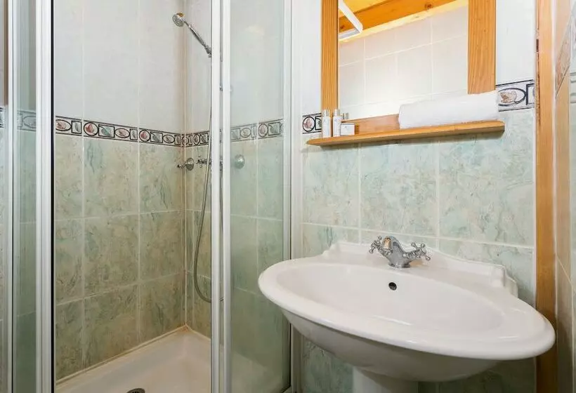 اقامتگاه Madame Vacances Les Chalets De La Tania