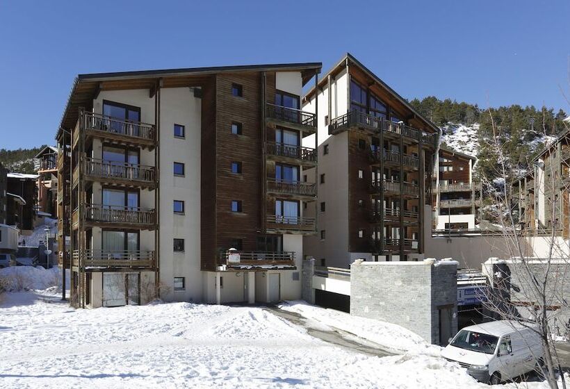 اقامتگاه Vacancéole Les Chalets Et Balcons De La Vanoise