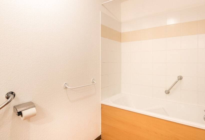 اقامتگاه Vacancéole Les Chalets Et Balcons De La Vanoise