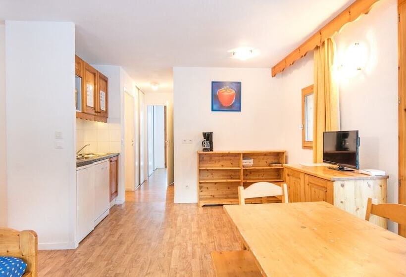 اقامتگاه Vacancéole Les Chalets Et Balcons De La Vanoise