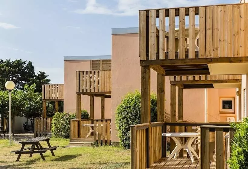 Lomakeskus Les Girelles   Vacances Ulvf