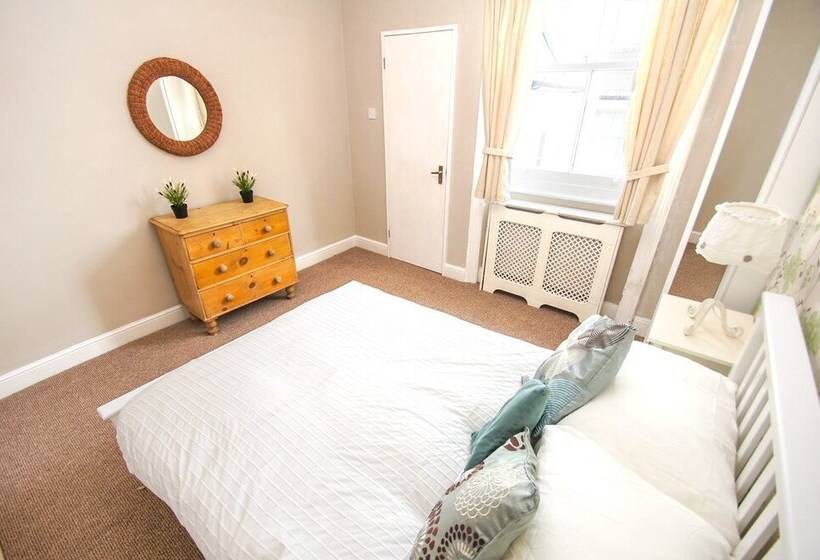 Sillwood Balcony Apartment Central By Brighton Holiday Lets
