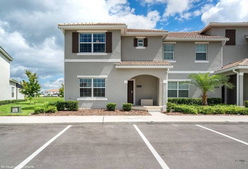 Stunning Lakeview Townhome W/ Private Pool!