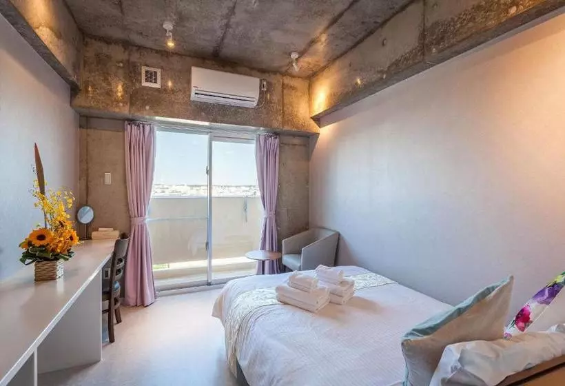 Hotelli Kariyushi Condominium Resort Miyakojima Brown Sugar