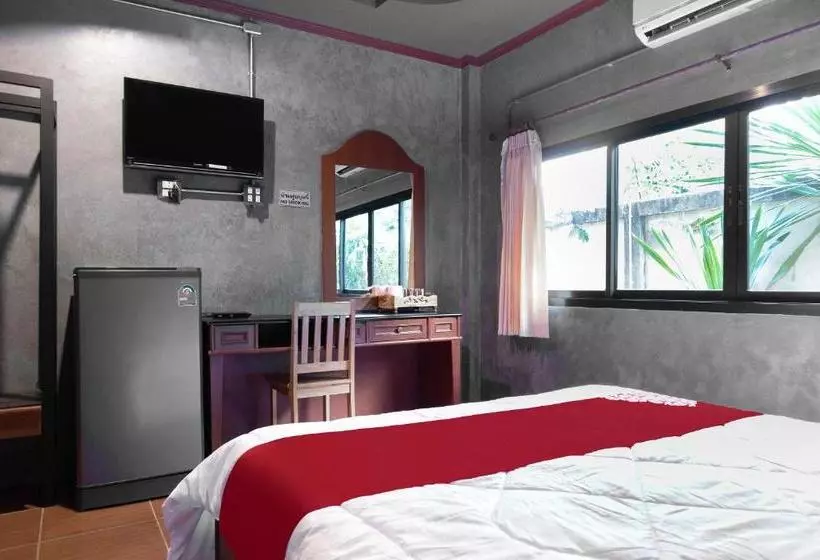 هتل Oyo 896 Shermar Garden Resort