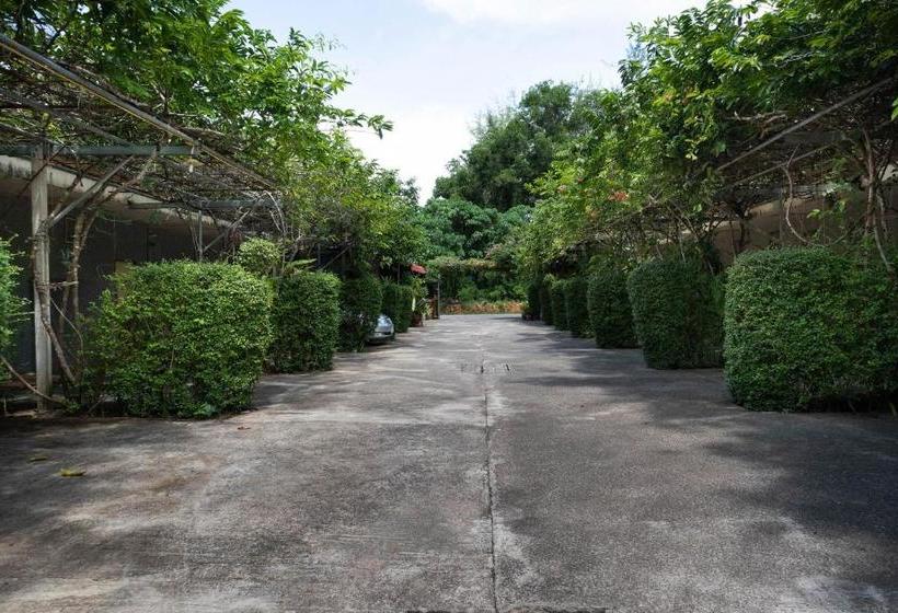 호텔 Oyo 896 Shermar Garden Resort