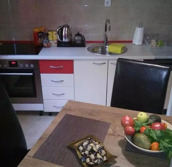 پانسیون Apartman Nisa