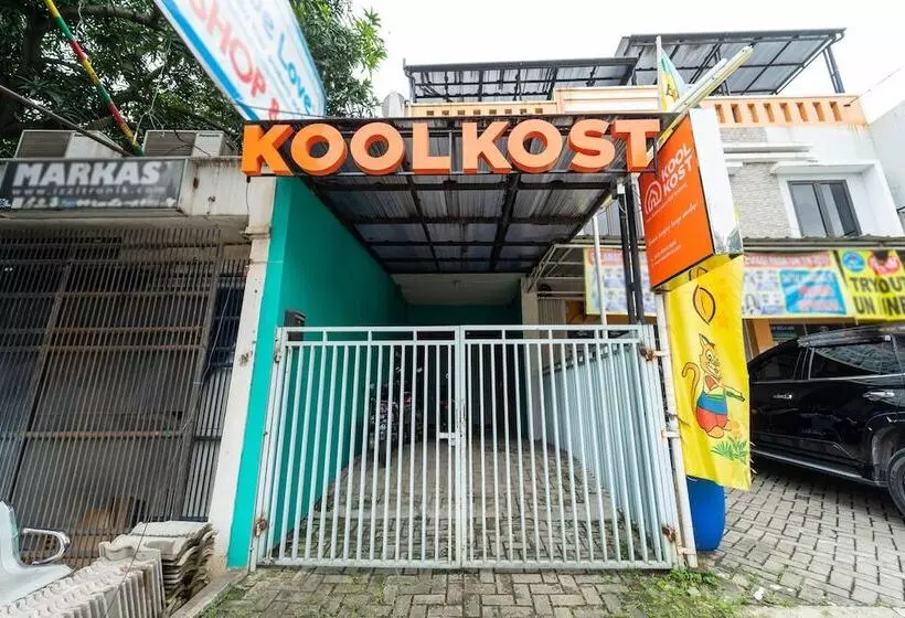 ペンション Koolkost Syariah Near Summarecon Mall Serpong