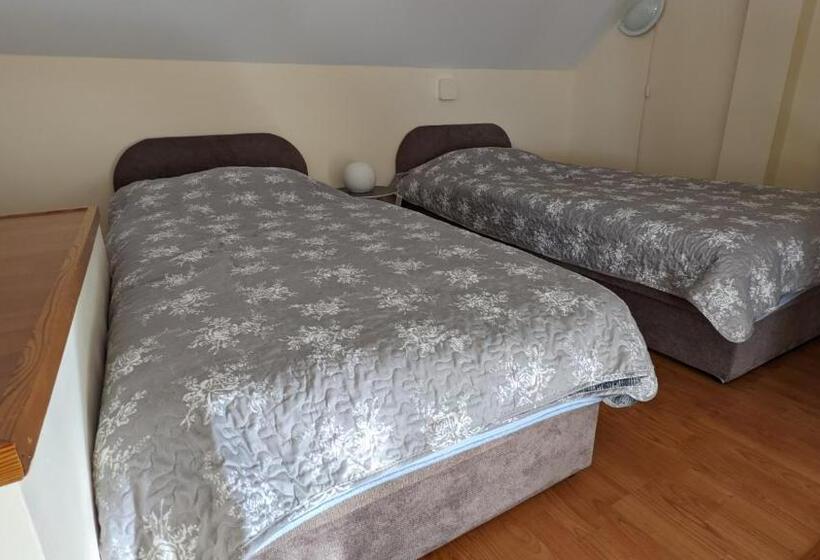 ペンション Magic Holiday Vendégház