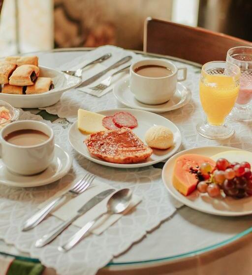 膳宿费 Pousada Das Araucarias