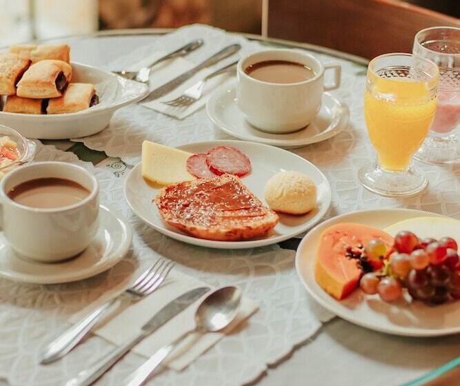 膳宿费 Pousada Das Araucarias