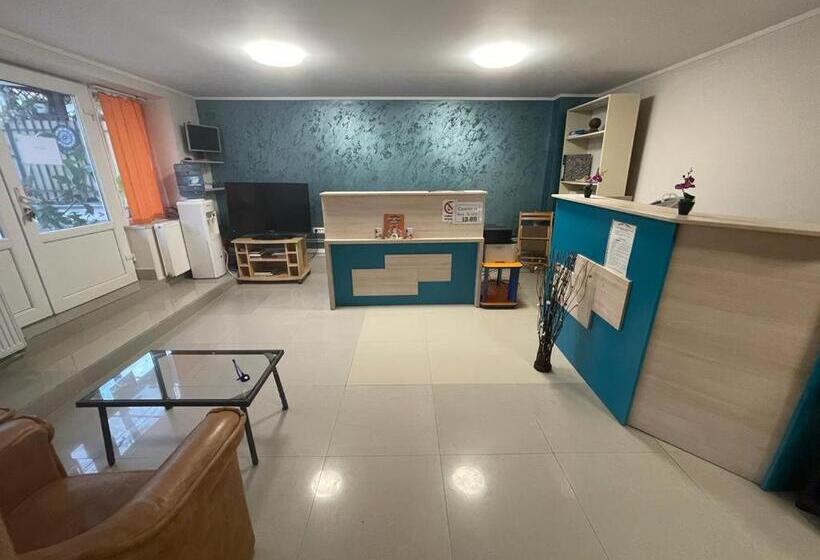 פנסיון Vila Efor