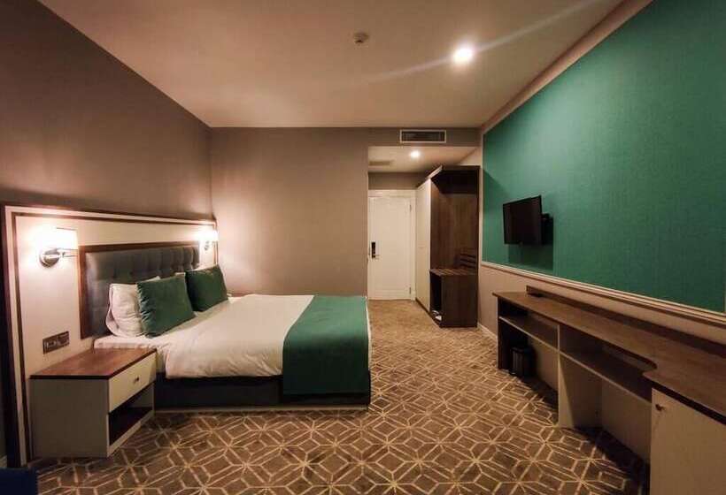 Porto Hotel Baku