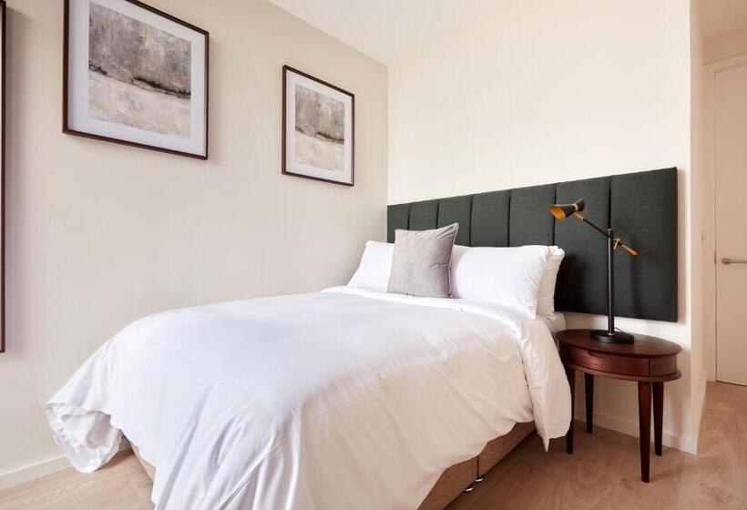 Sonder At Britain Quay