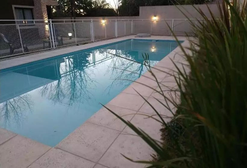 Ayres De Merlo Aparts