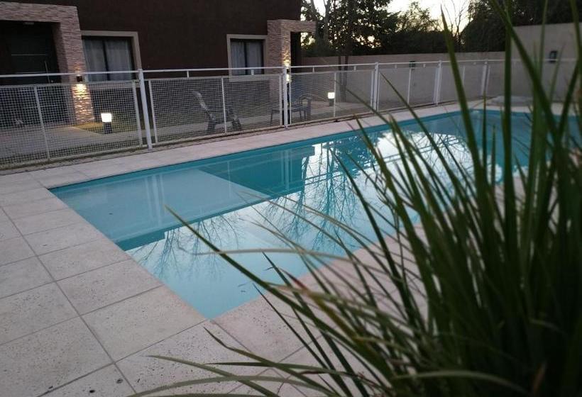 Ayres De Merlo Aparts