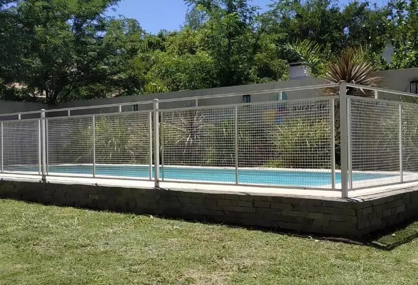 Ayres De Merlo Aparts