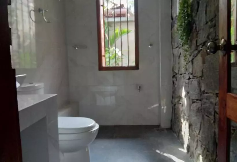 Aamiaismajoitus (B&B) Mandara Rest