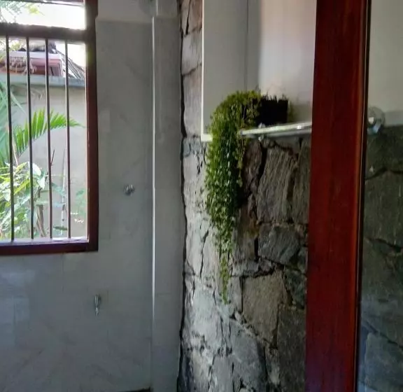 Aamiaismajoitus (B&B) Mandara Rest