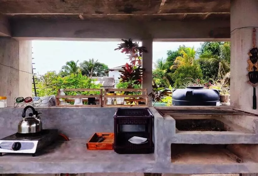 Aamiaismajoitus (B&B) Mandara Rest