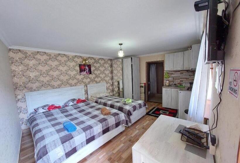 پانسیون Guesthouse Saba