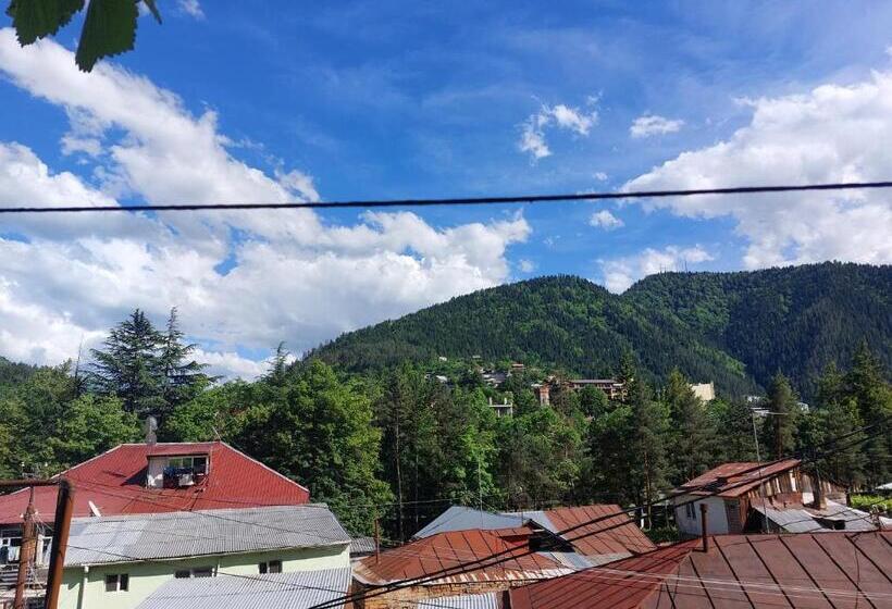 پانسیون Guesthouse Saba