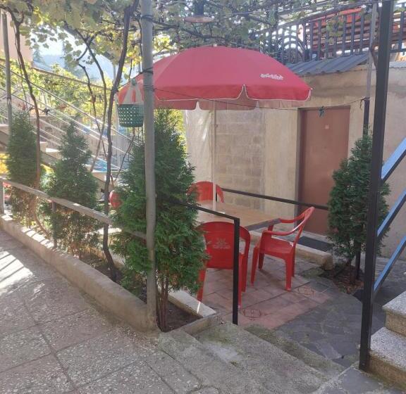 پانسیون Guesthouse Saba