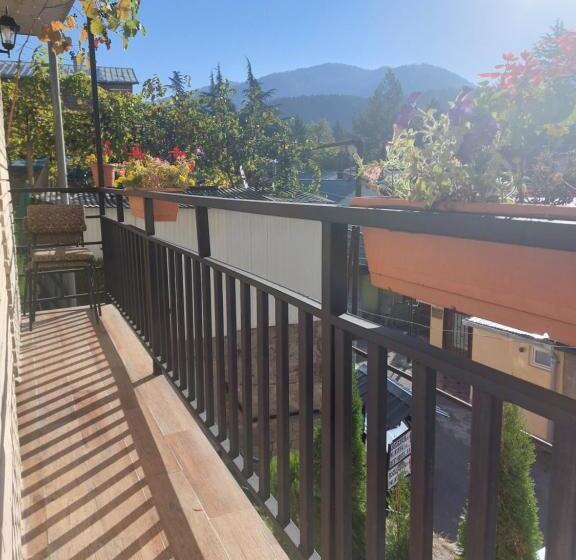 پانسیون Guesthouse Saba