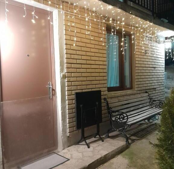 پانسیون Guesthouse Saba