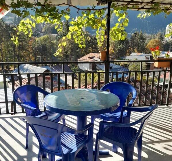 پانسیون Guesthouse Saba