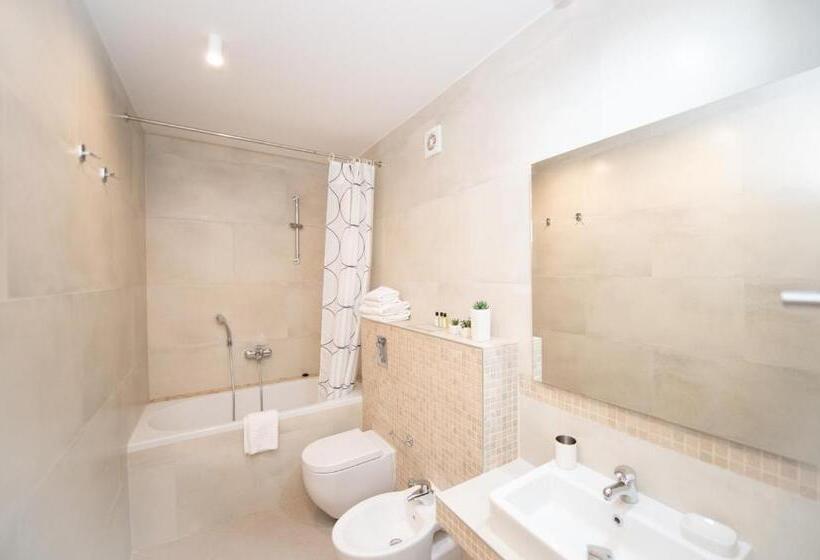 پانسیون Kotor Nest