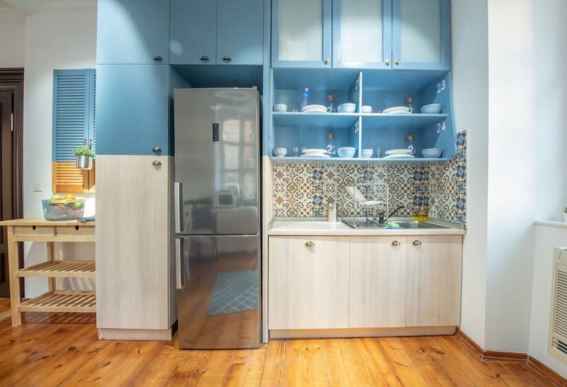 پانسیون Kotor Nest