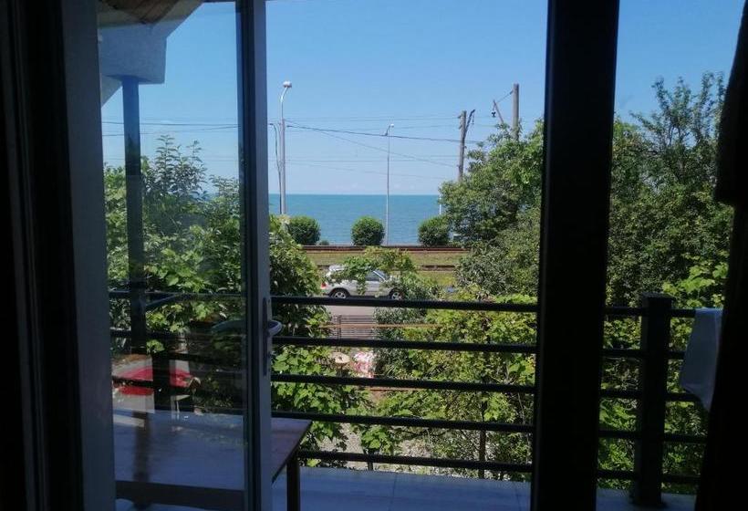 پانسیون Relax In Batumi