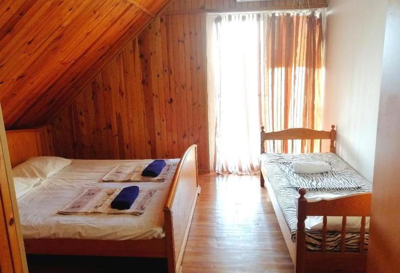 پانسیون Relax In Batumi