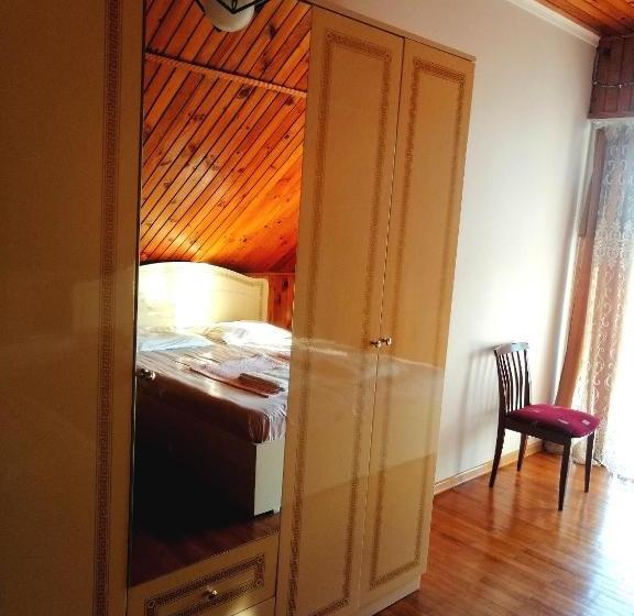 پانسیون Relax In Batumi