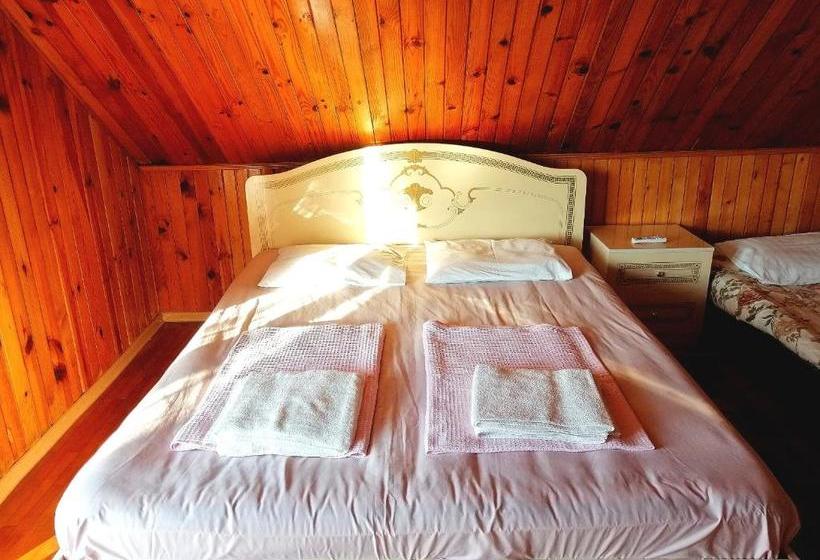 پانسیون Relax In Batumi