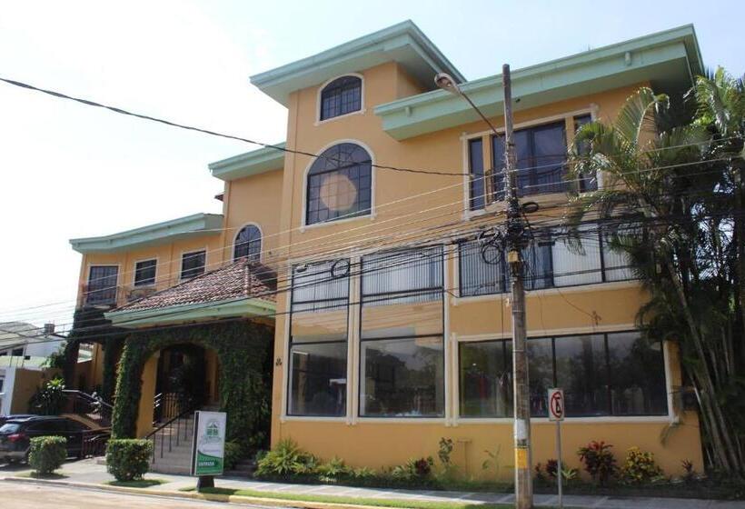 Aparthotel La Cordillera