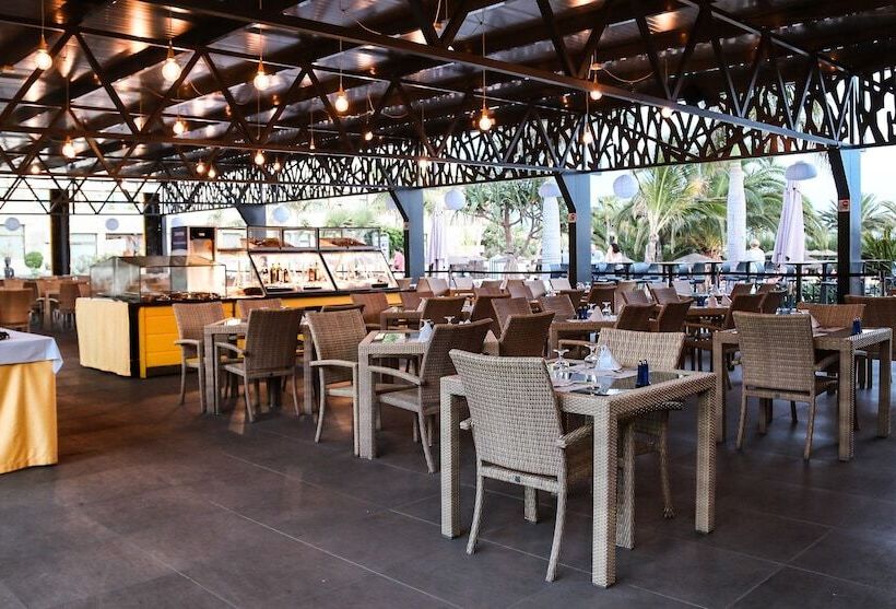 هتل Beatriz Playa & Spa