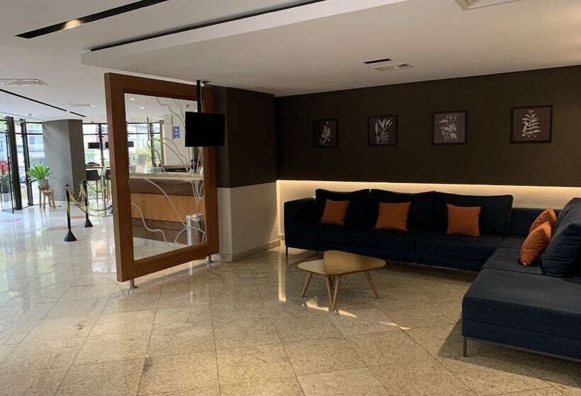 酒店 Cosmopolitan Praia Flat